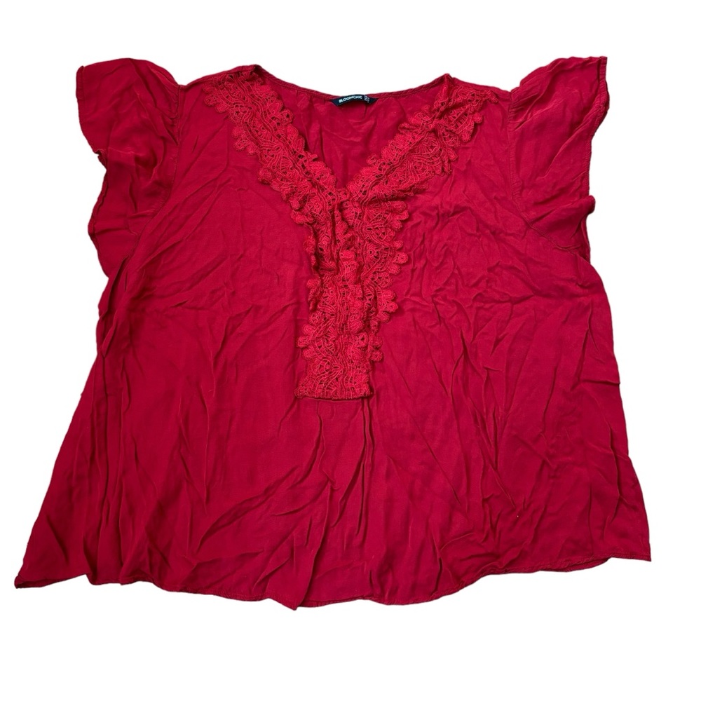 BLOOMCHIC Rayon Flutter Sleeve Lace Detail Deep red V-neck Top Women’s Size 20